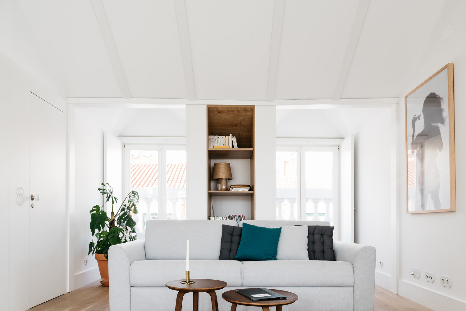 lisbon boutique serviced apartments penthouse