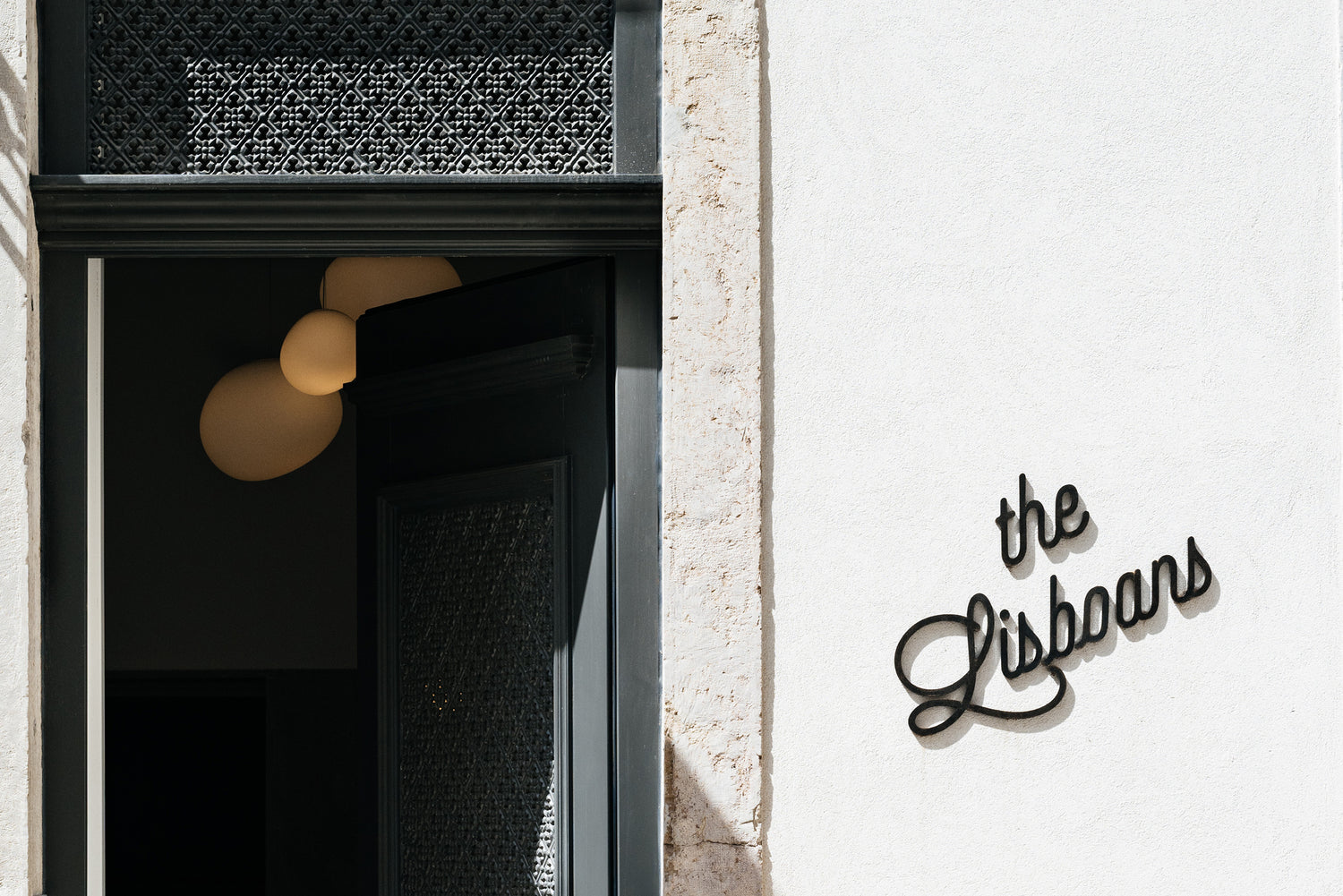 lisbon boutique serviced apartments front door